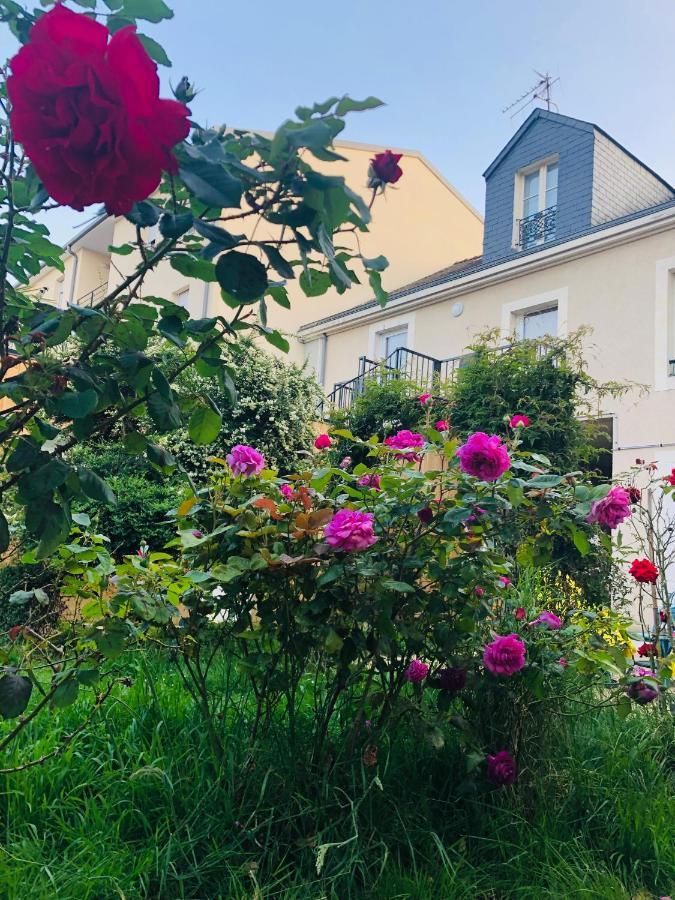 Saint Denis Appartement 1 Le Mans Exterior foto
