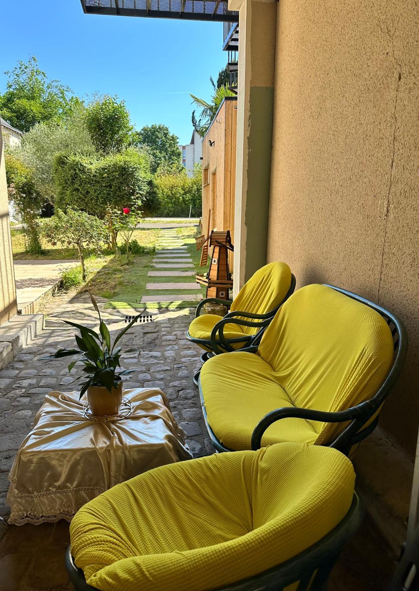 Saint Denis Appartement 1 Le Mans Exterior foto